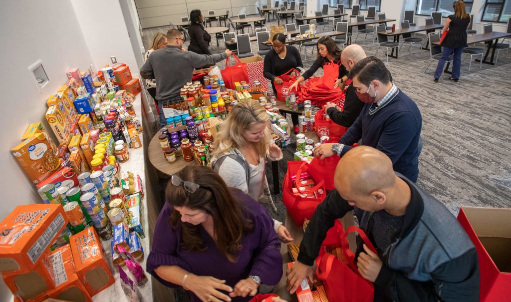 CPI Security Employees donate food to second harvest food bank to support local families